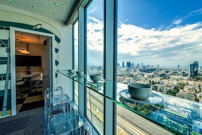 012-google-tel-aviv-iroda