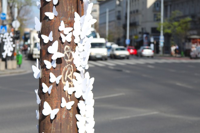 15000 papírlepke Budapest belvárosában 11