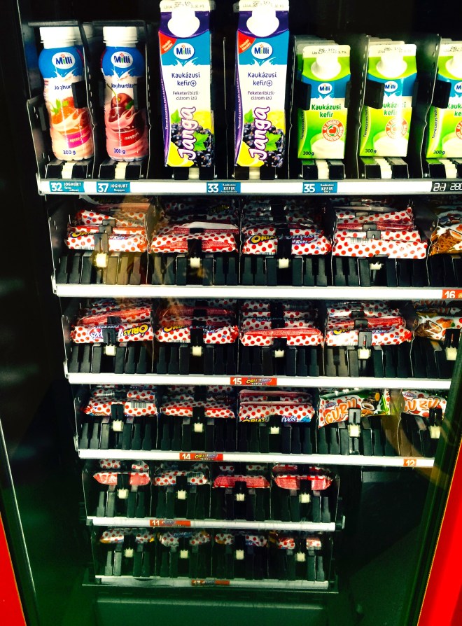 ustream iroda 16 túró rudi